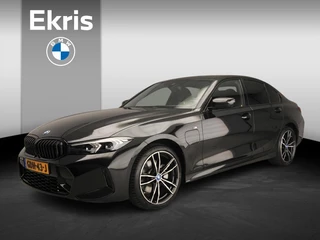 BMW 3 Serie Sedan 330e | M-Sportpakket | LED | Navigatie | Sportstoelen | Stoelverwarming | DAB | Harman-kardon sound | Alu 19 inch