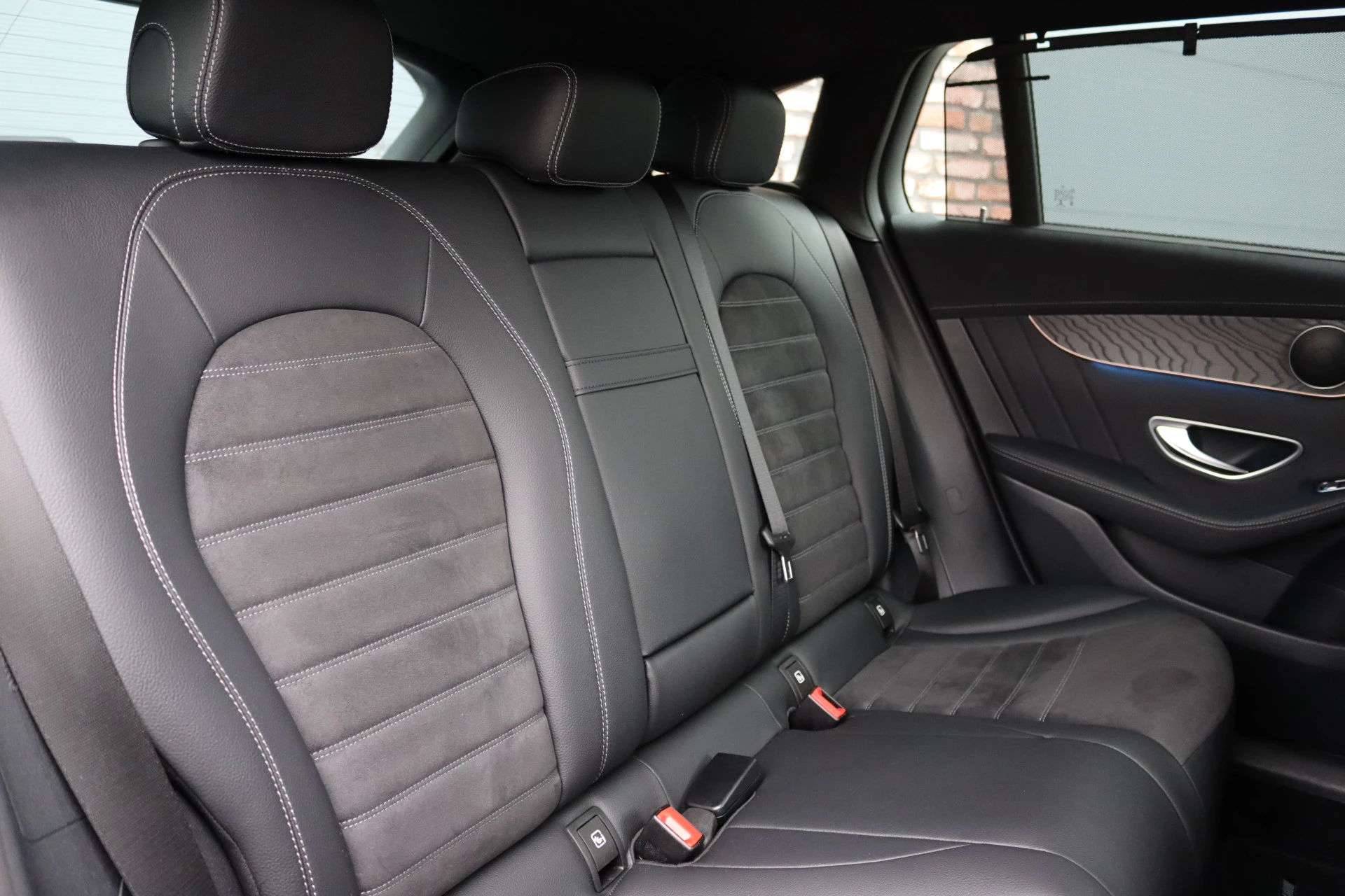 Hoofdafbeelding Mercedes-Benz EQC