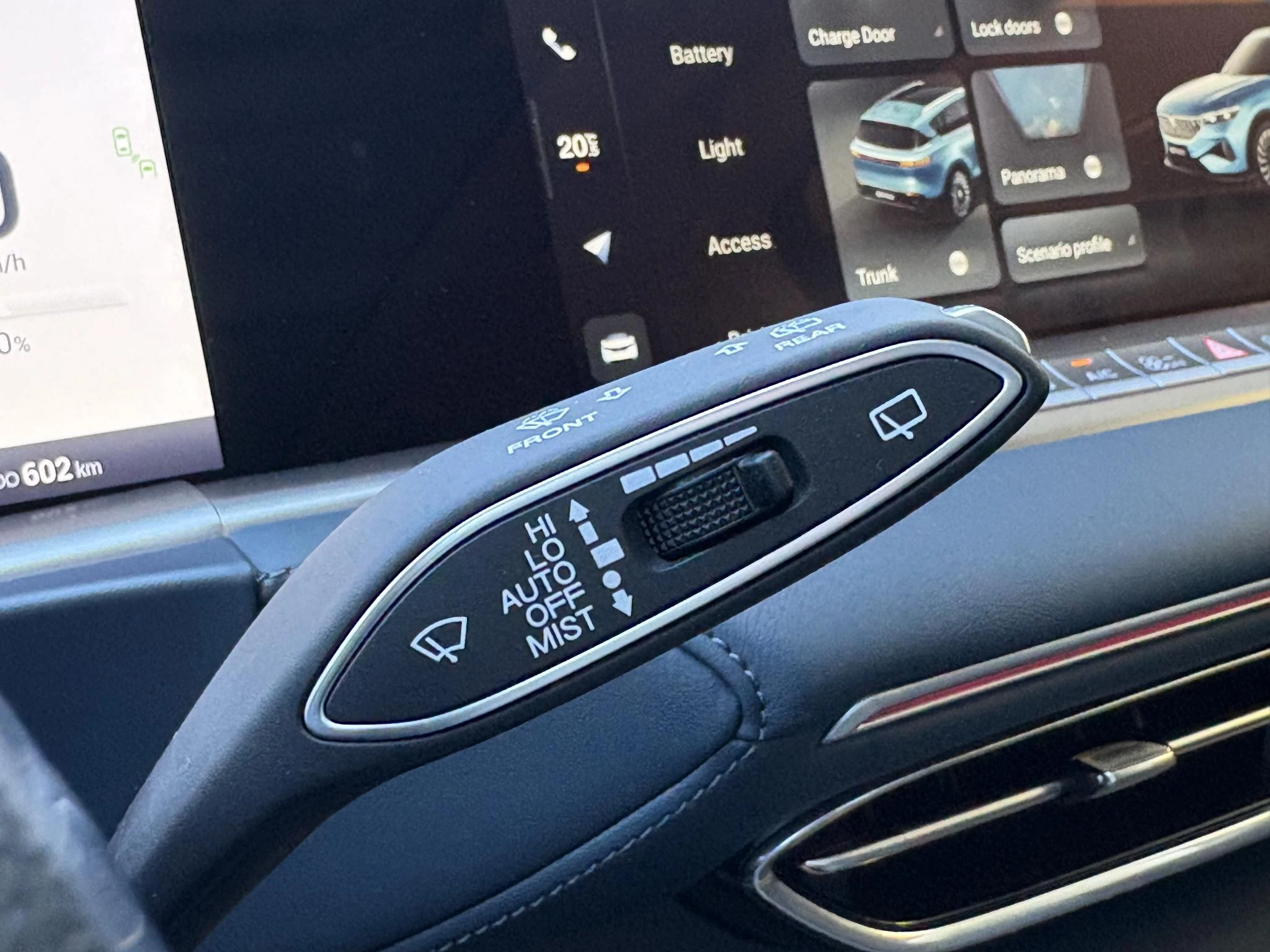 Hoofdafbeelding Voyah Free