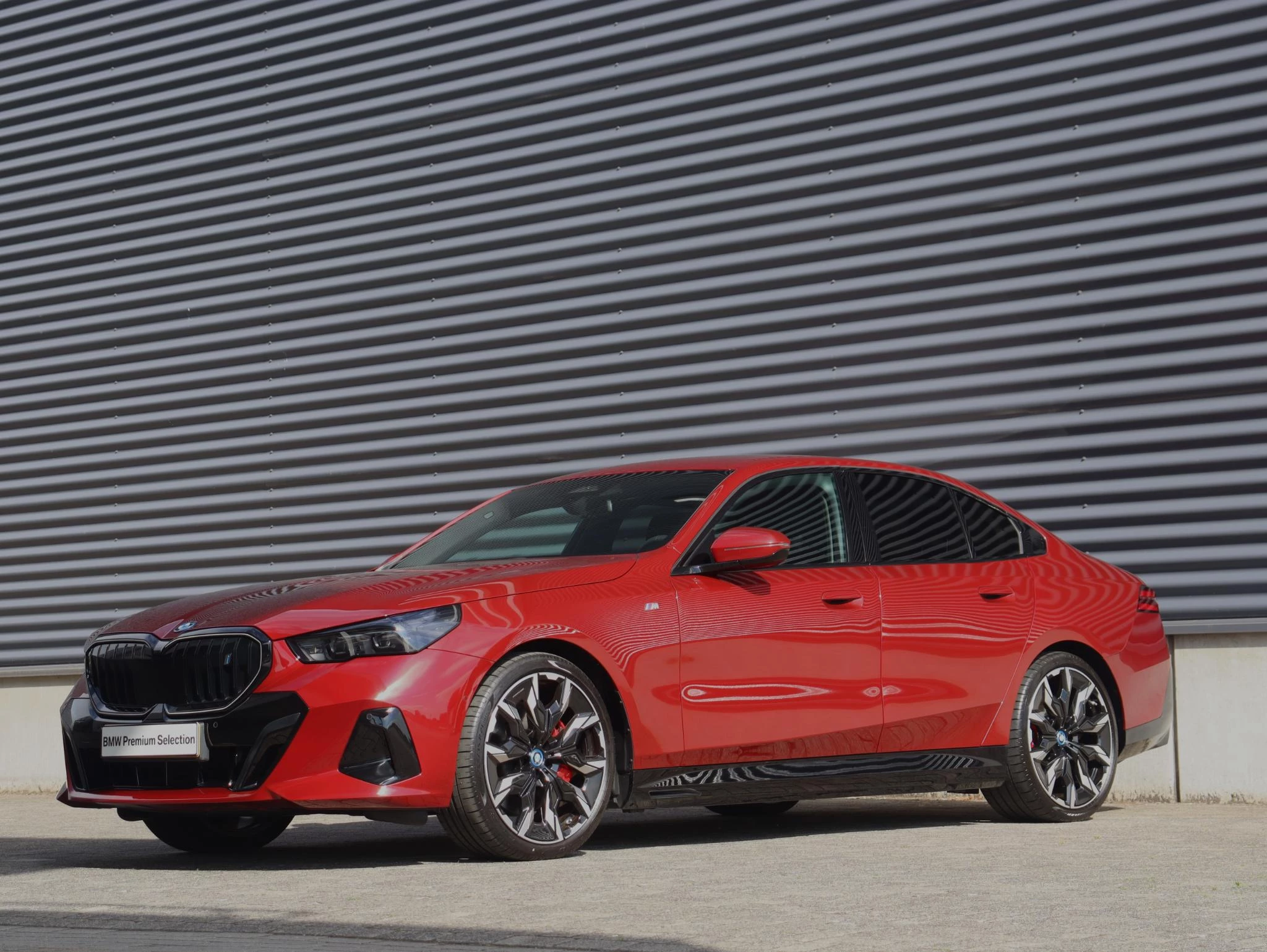 Hoofdafbeelding BMW i5