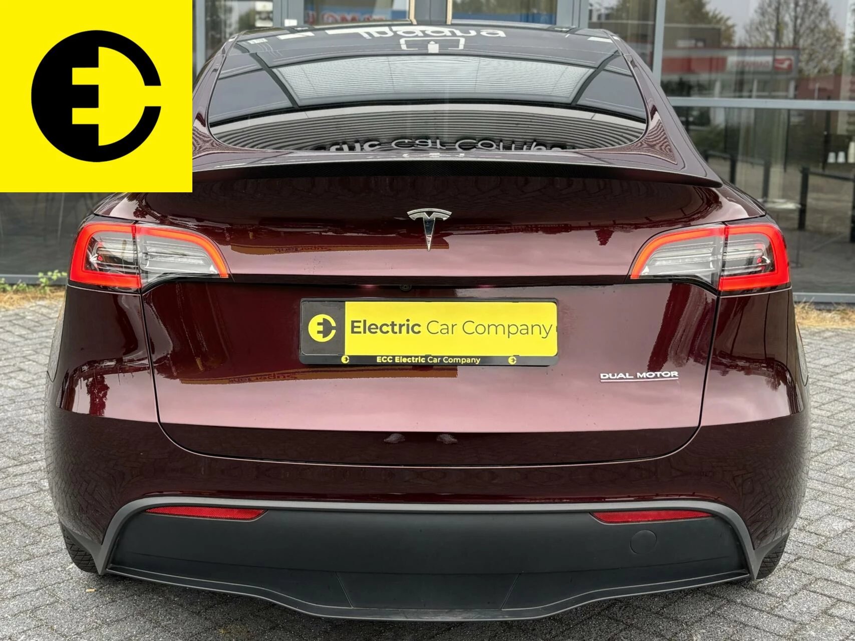 Hoofdafbeelding Tesla Model Y