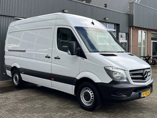 Mercedes-Benz Sprinter 316 2.2 CDI 366 EHD Werkplaats inrichting Servicewagen Servicemonteur Airco Trekhaak 2800kg Cruise control Draaistoel Kastinrichting 1e Eigenaar Euro 6 Bpm vrij voor particulier gebruik!