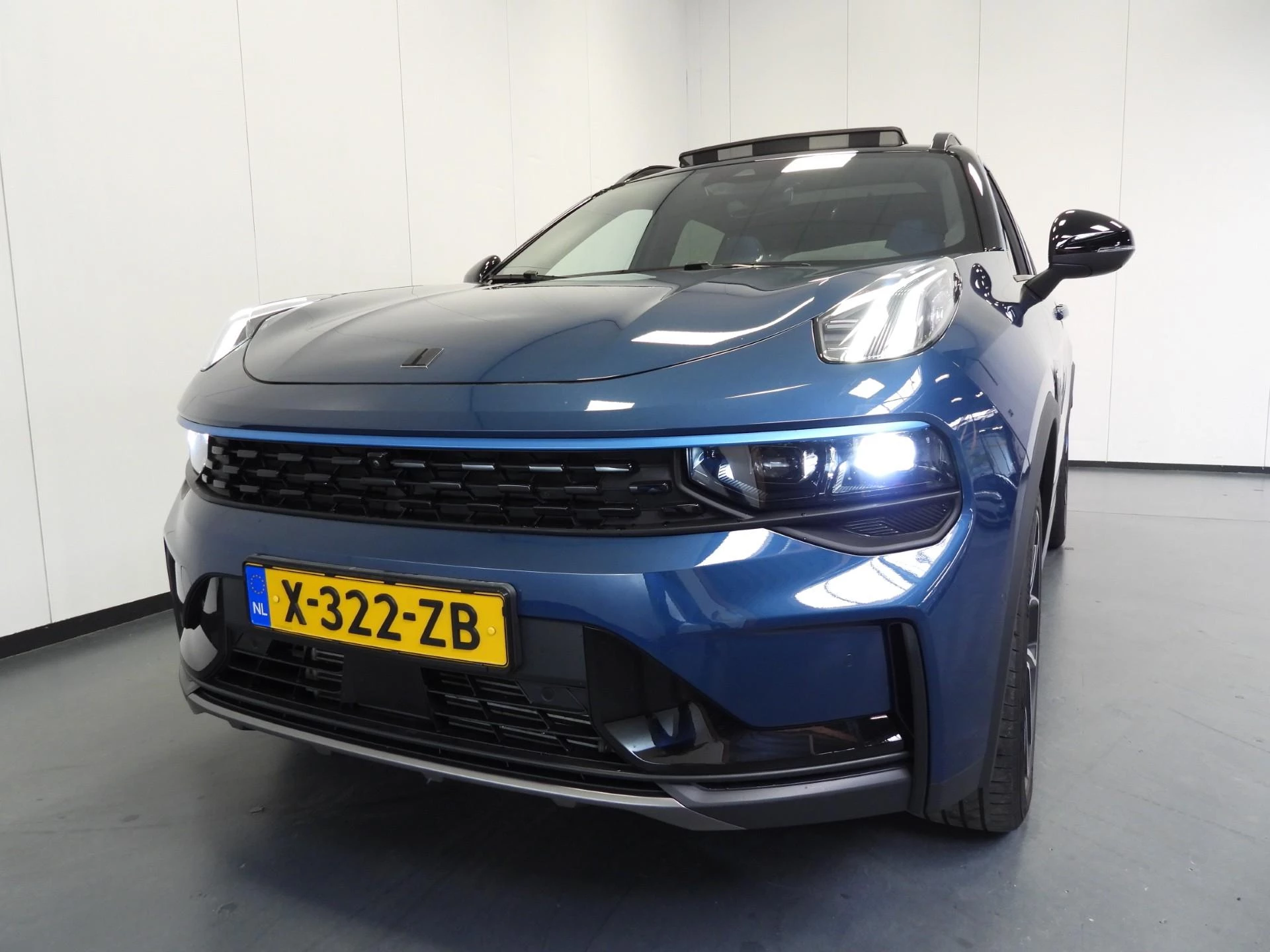 Hoofdafbeelding Lynk & Co 01