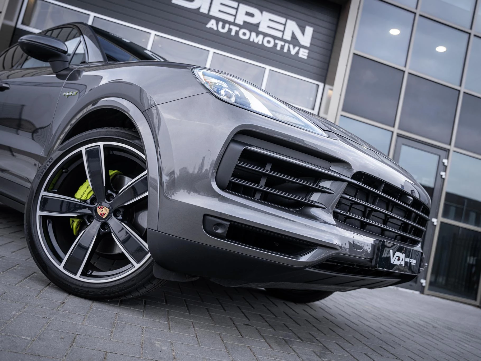 Hoofdafbeelding Porsche Cayenne