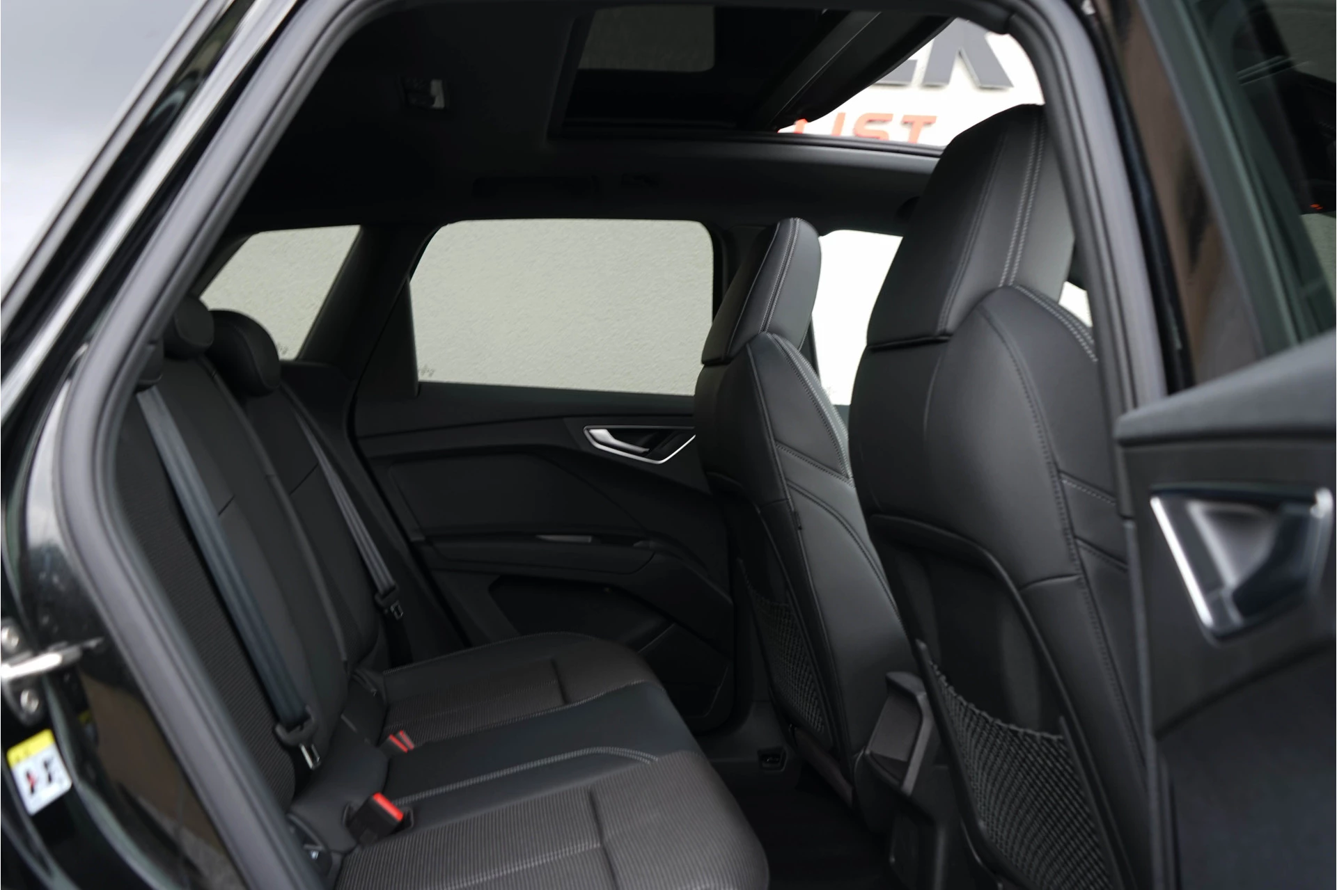 Hoofdafbeelding Audi Q4 e-tron