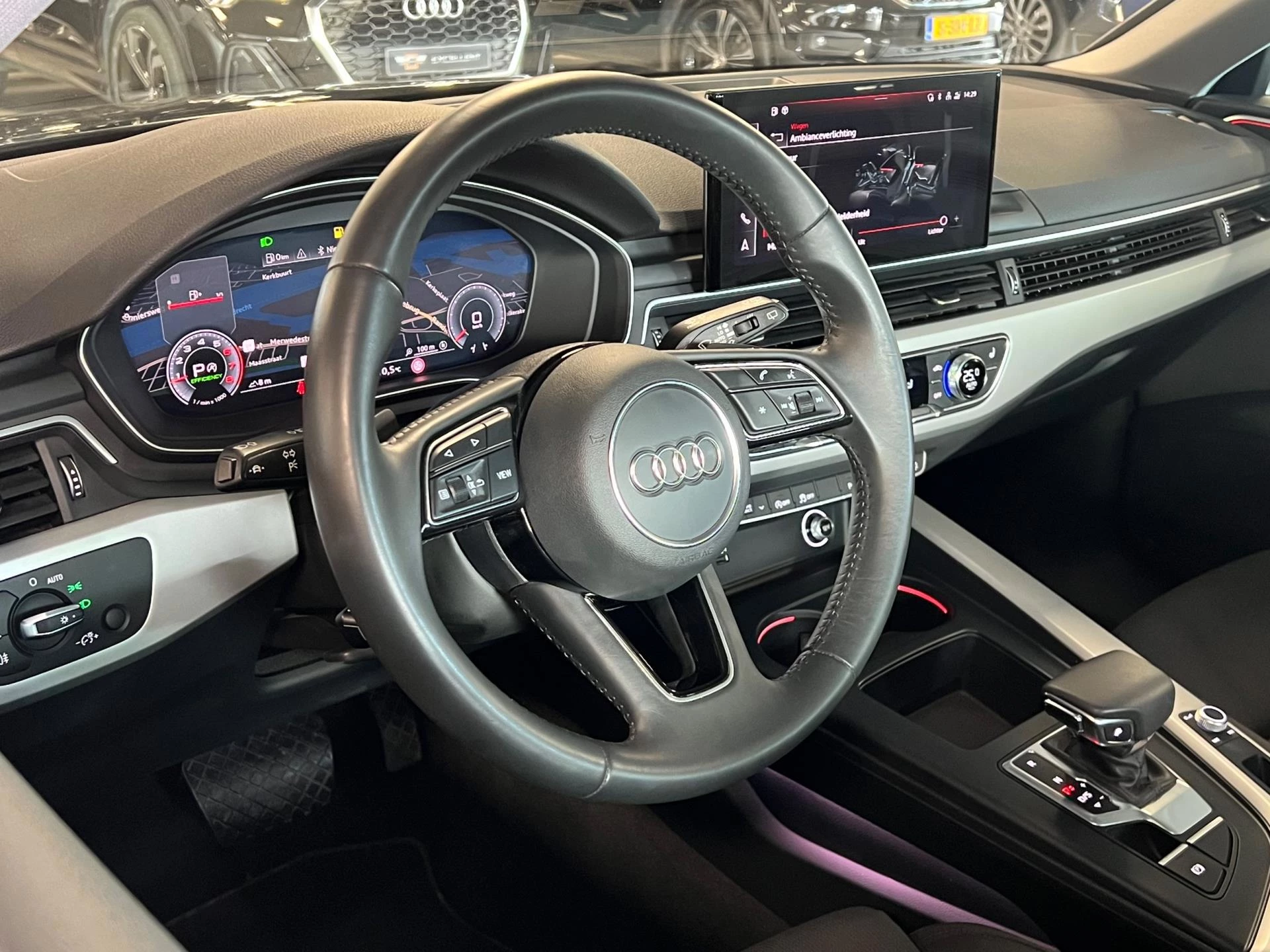 Hoofdafbeelding Audi A4