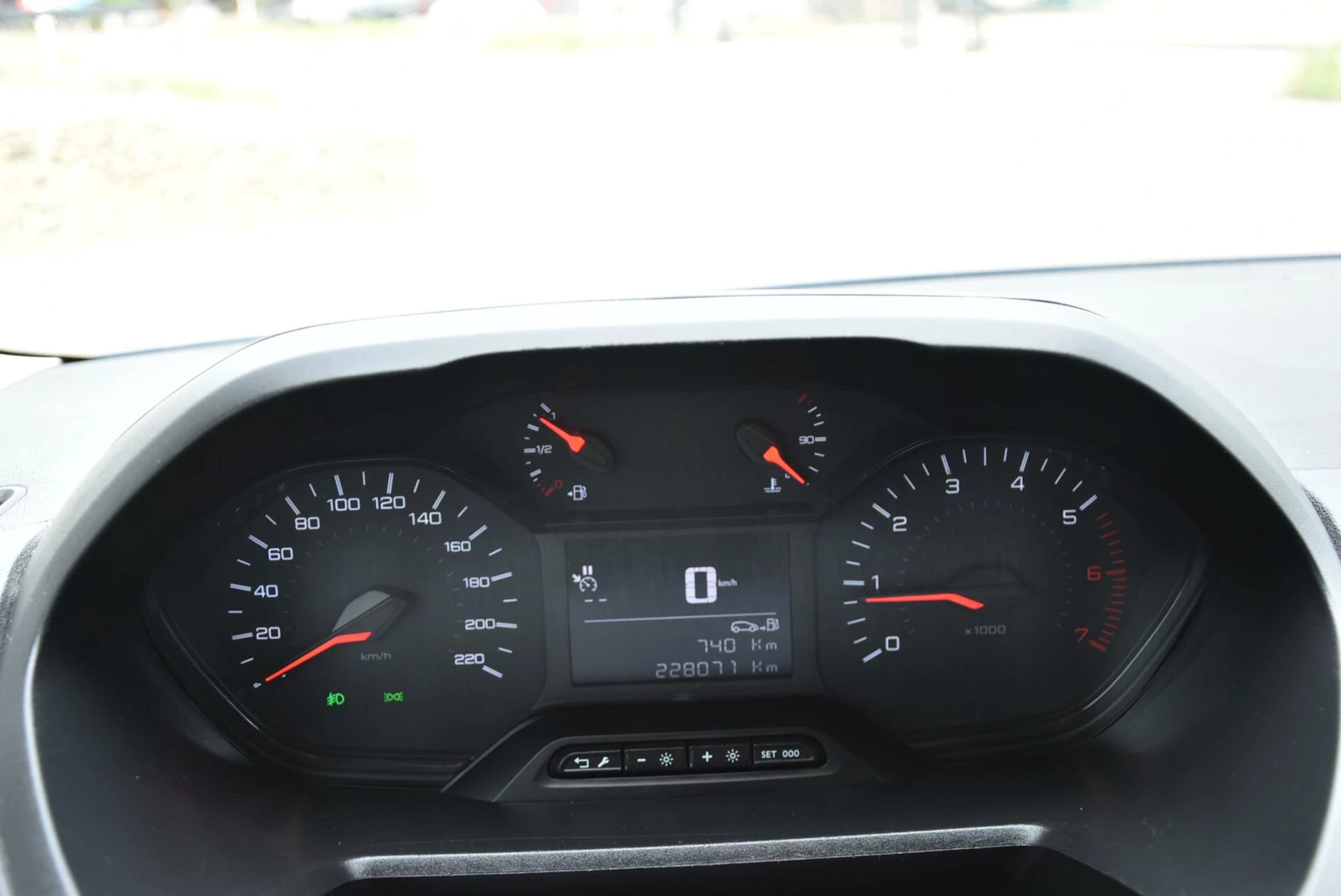 Hoofdafbeelding Peugeot Partner