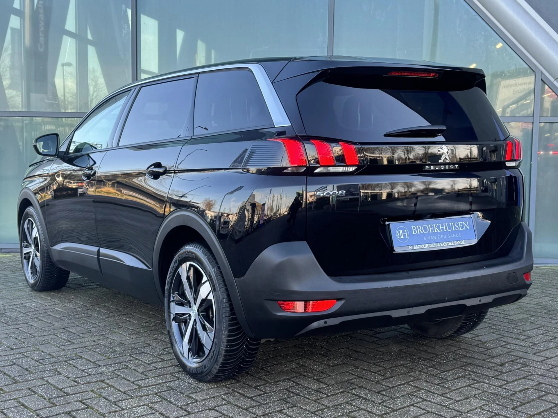 Hoofdafbeelding Peugeot 5008