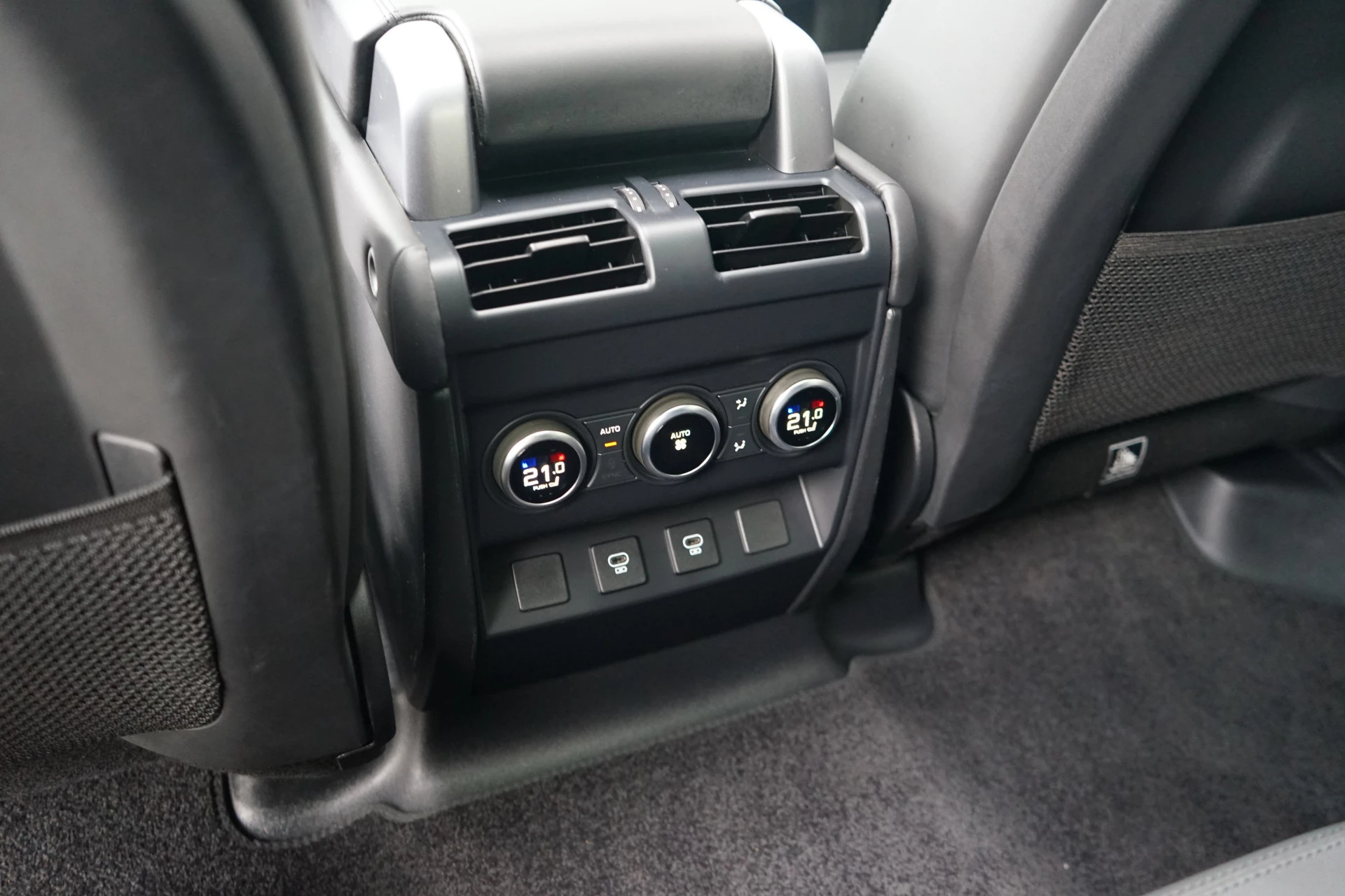 Hoofdafbeelding Land Rover Defender