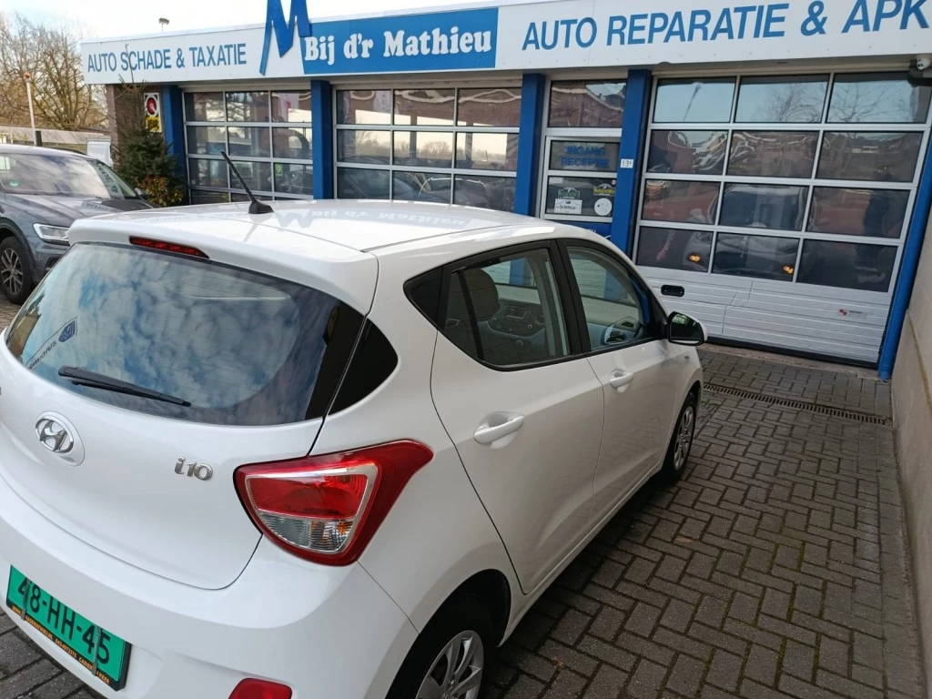 Hoofdafbeelding Hyundai i10