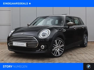 MINI Clubman Cooper Automaat / Panoramadak / Comfort Access / LED / Stoelverwarming / Park Assistant / Comfortstoelen