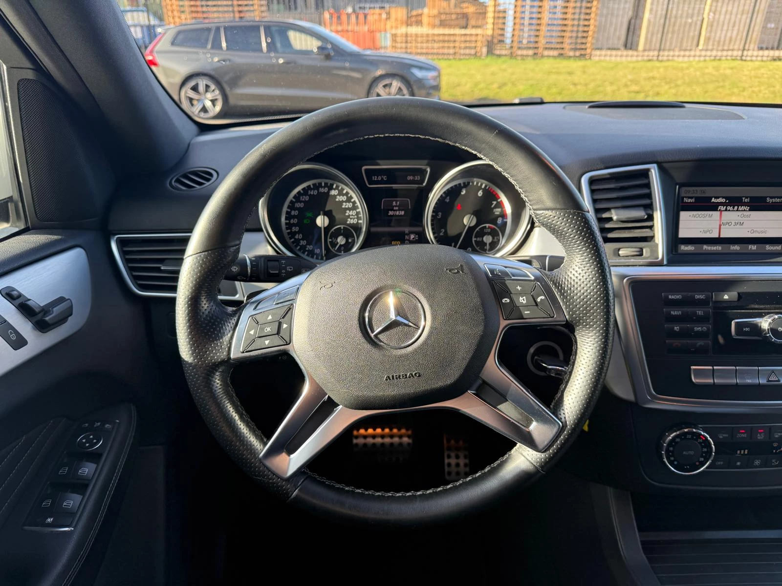 Hoofdafbeelding Mercedes-Benz M-Klasse