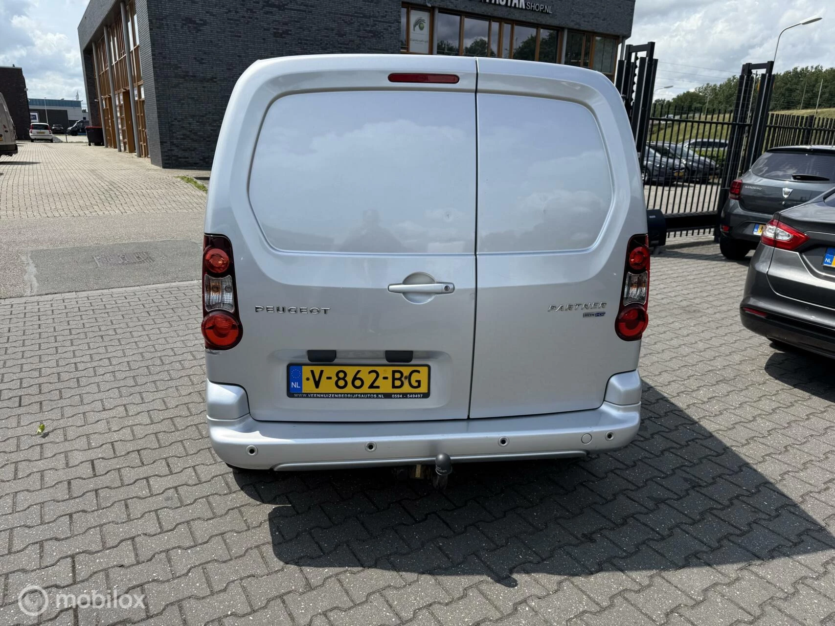 Hoofdafbeelding Peugeot Partner