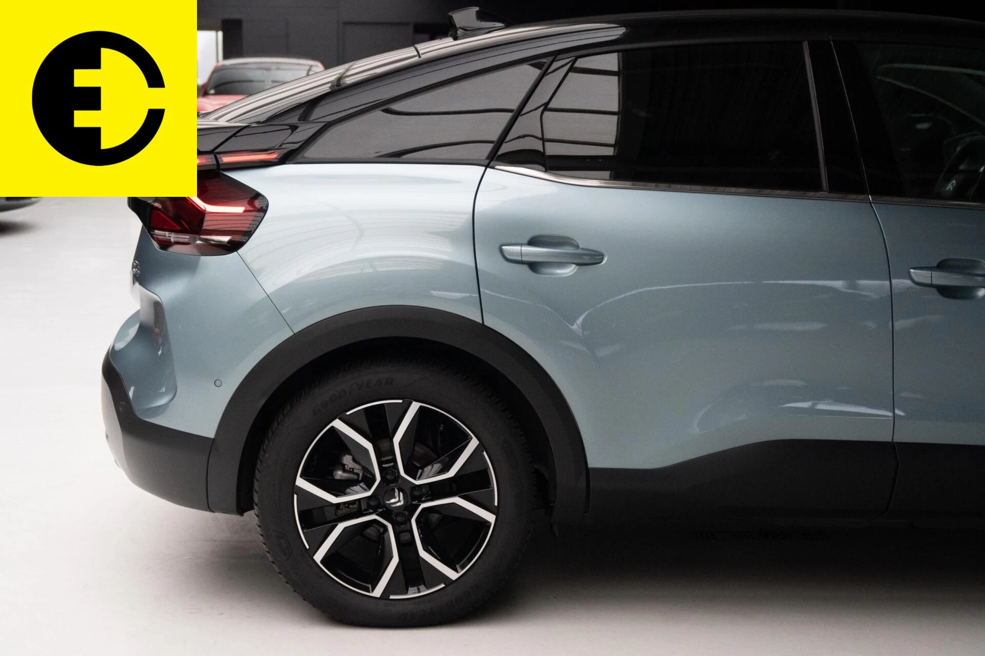 Hoofdafbeelding Citroën ë-C4