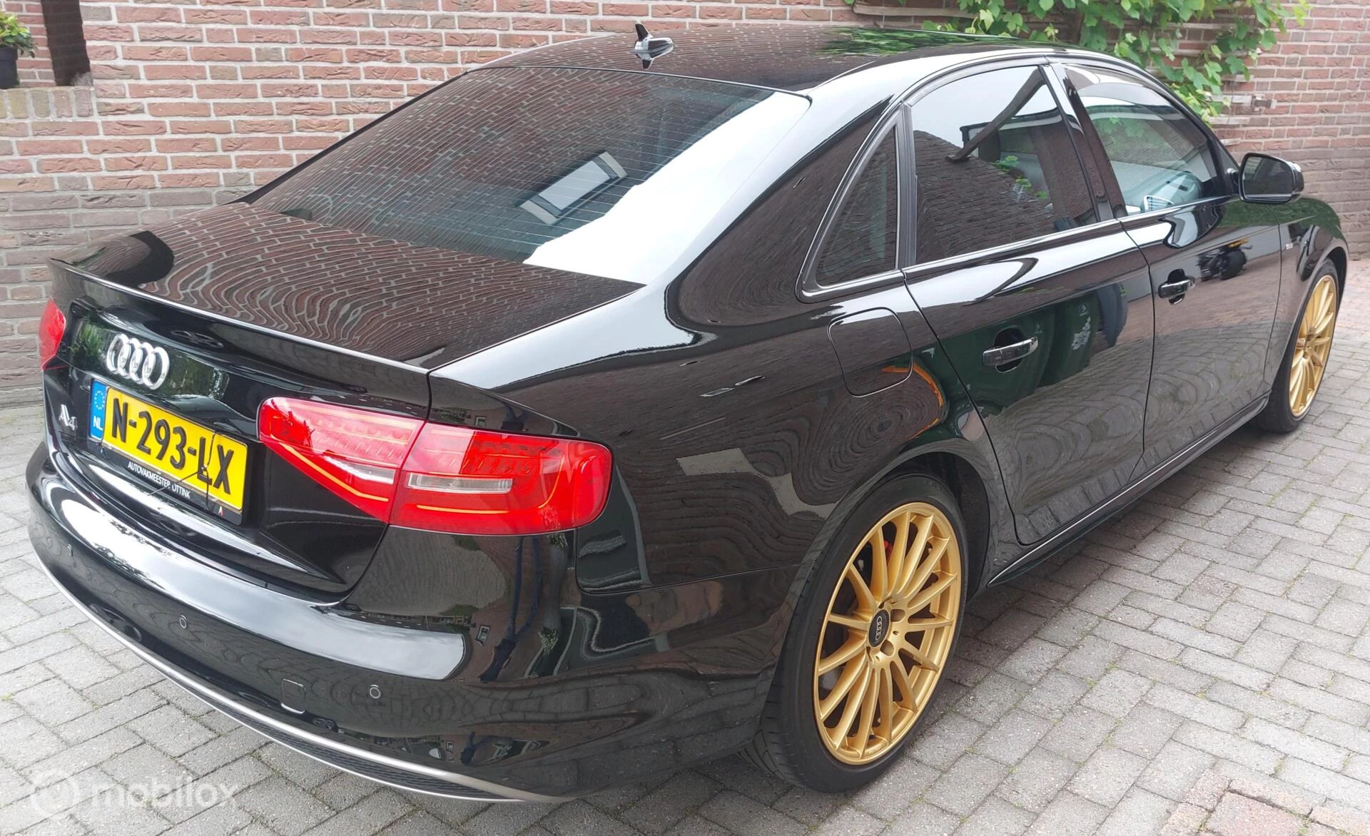 Hoofdafbeelding Audi A4