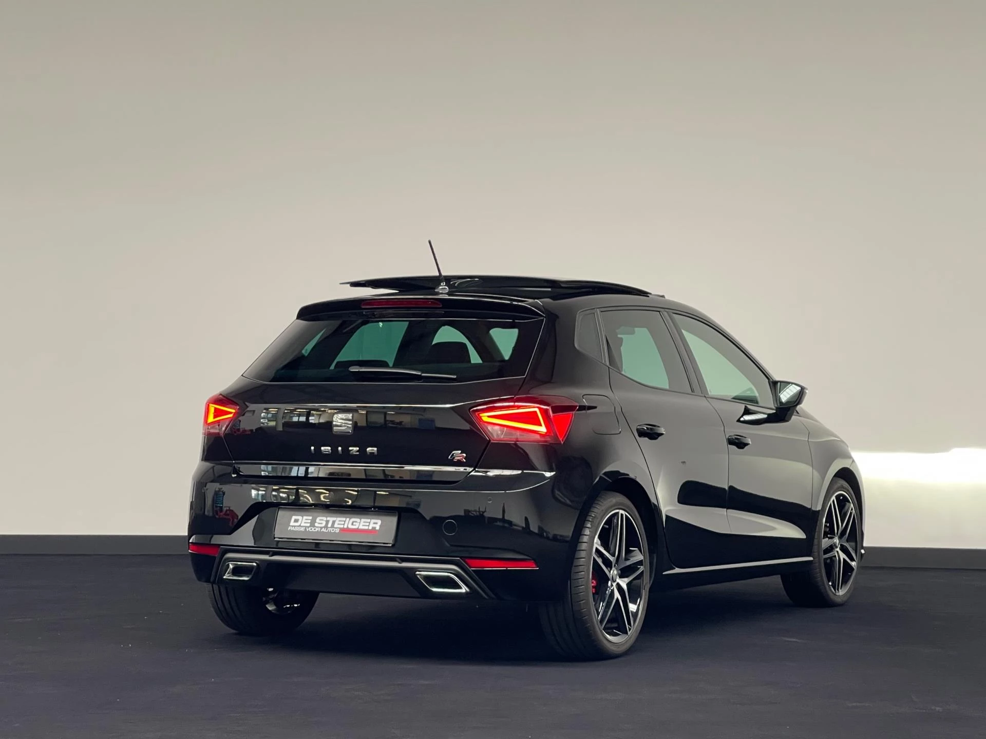 Hoofdafbeelding SEAT Ibiza