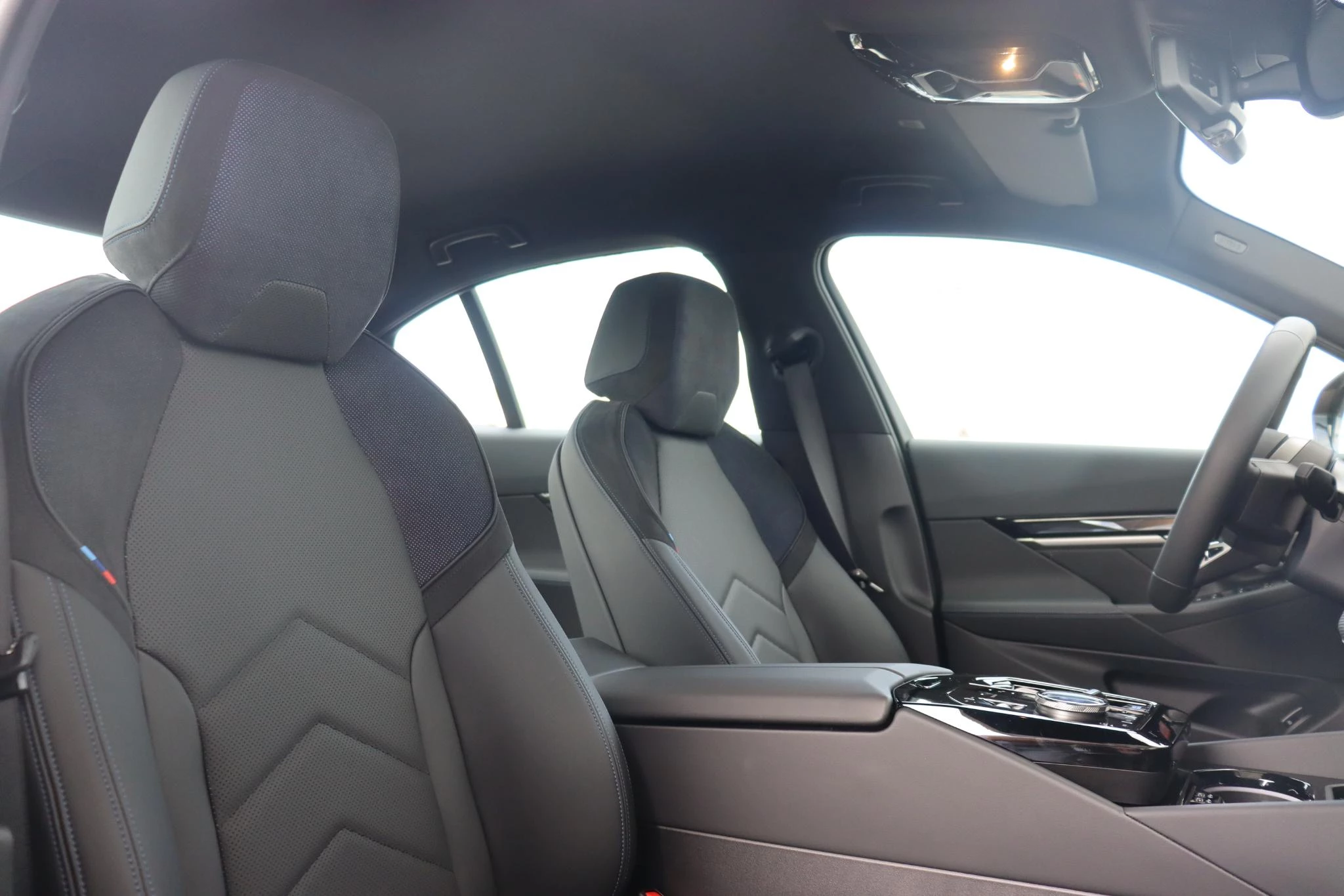 Hoofdafbeelding BMW i5