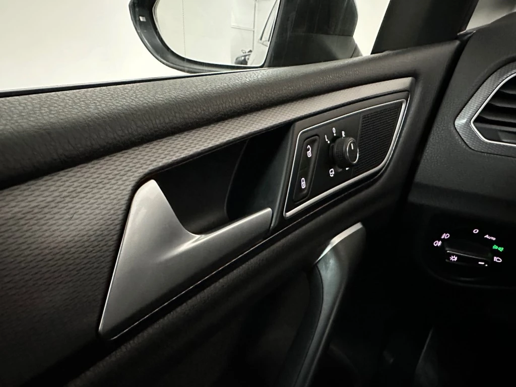 Hoofdafbeelding Volkswagen Golf Sportsvan