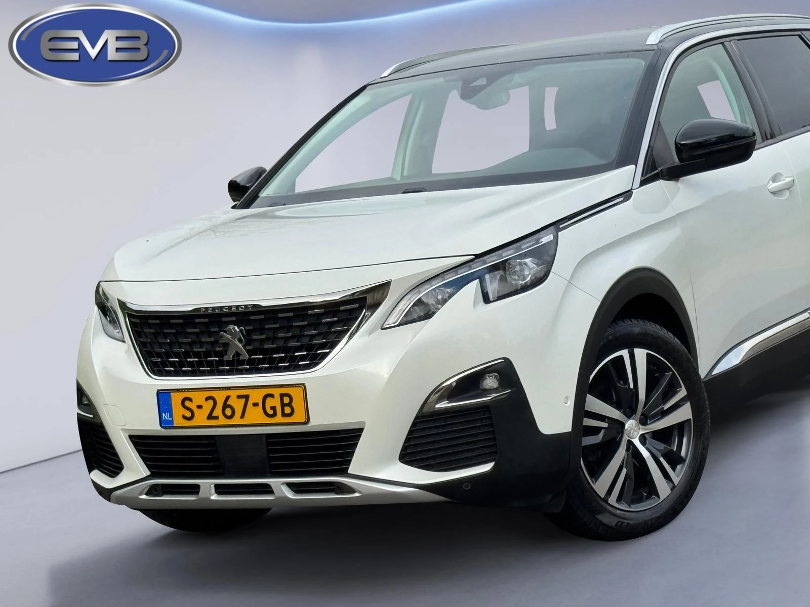 Hoofdafbeelding Peugeot 5008