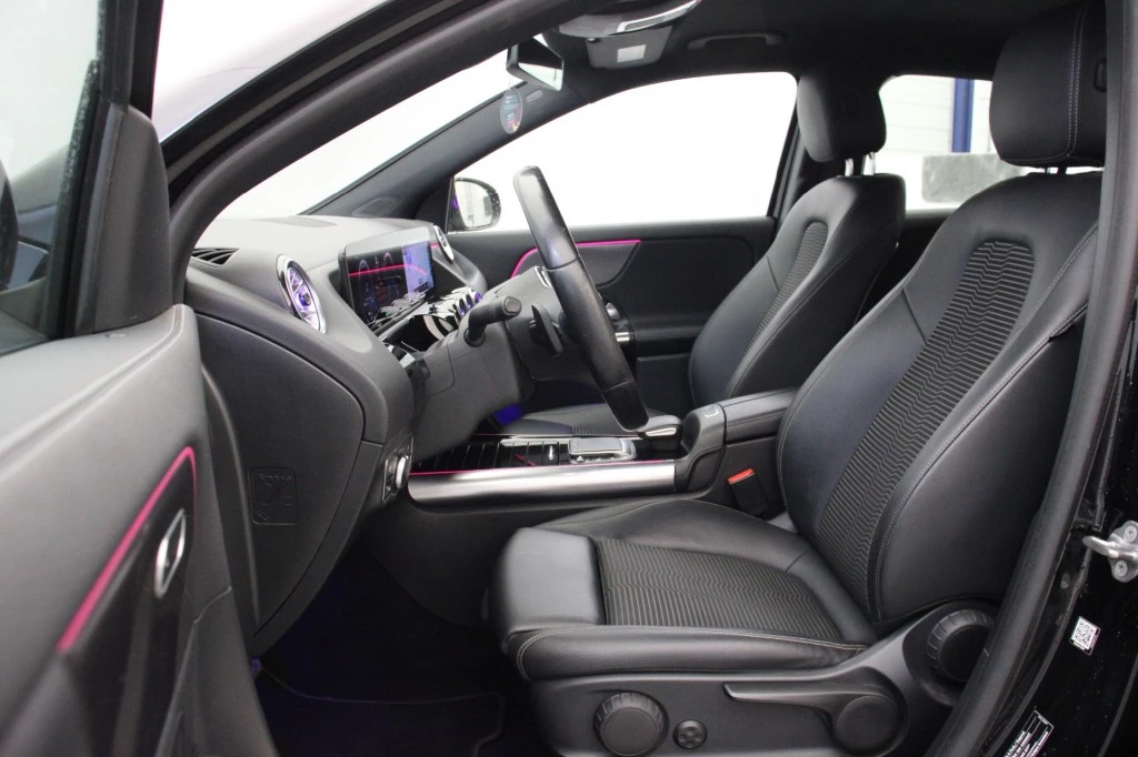 Hoofdafbeelding Mercedes-Benz EQA