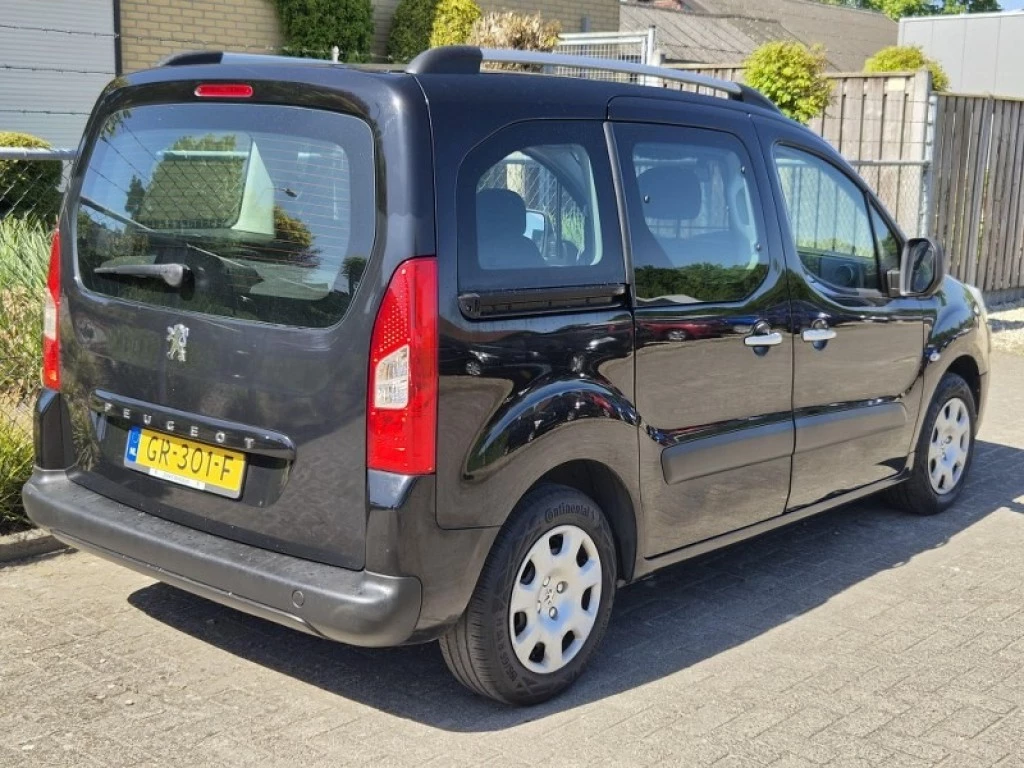 Hoofdafbeelding Peugeot Partner