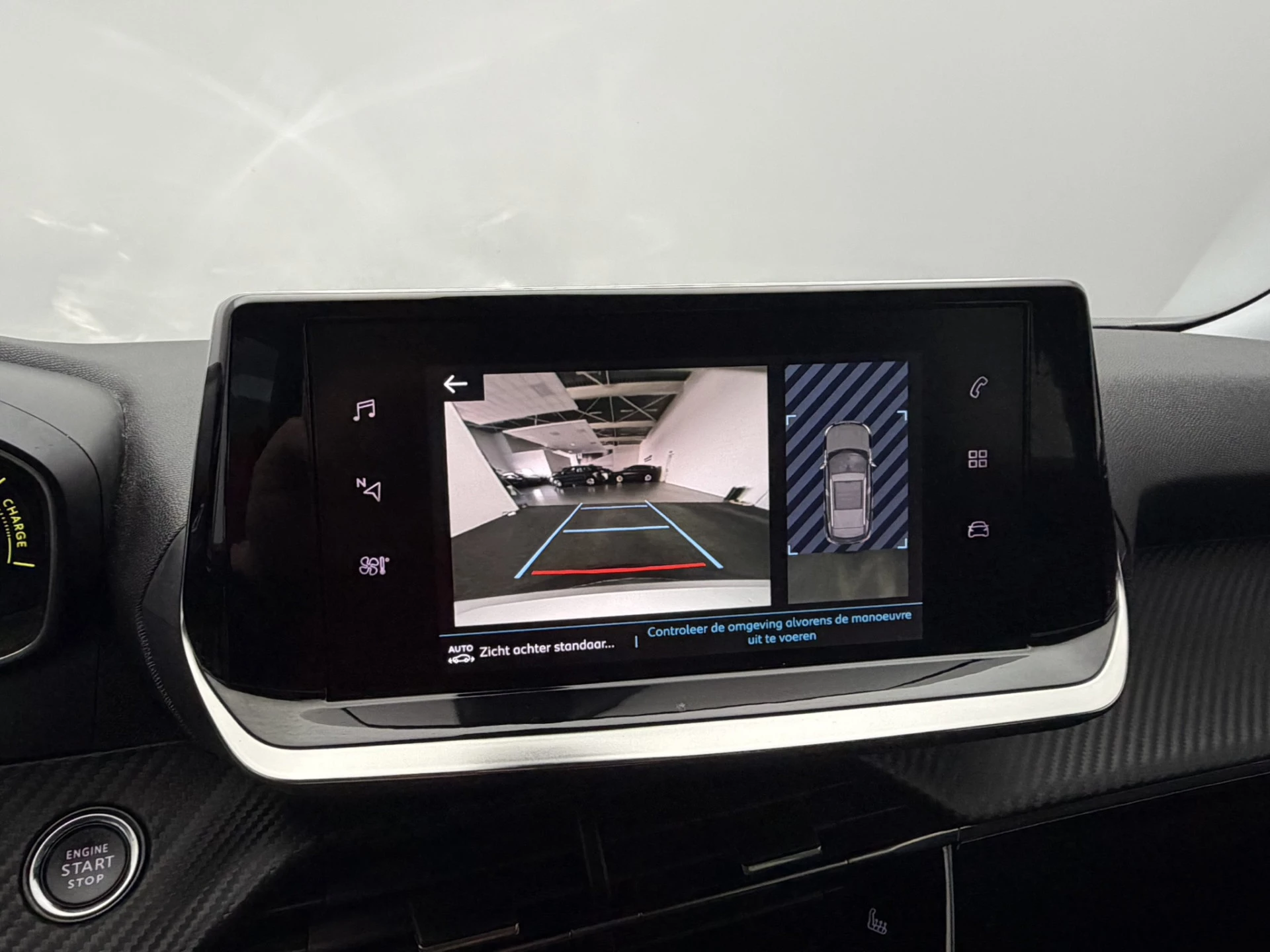 Hoofdafbeelding Peugeot e-2008