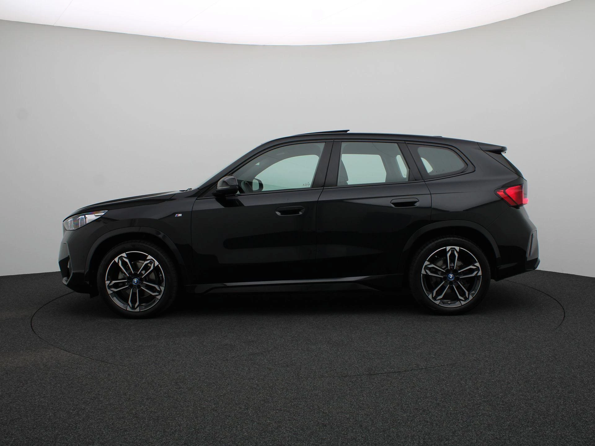Hoofdafbeelding BMW iX1