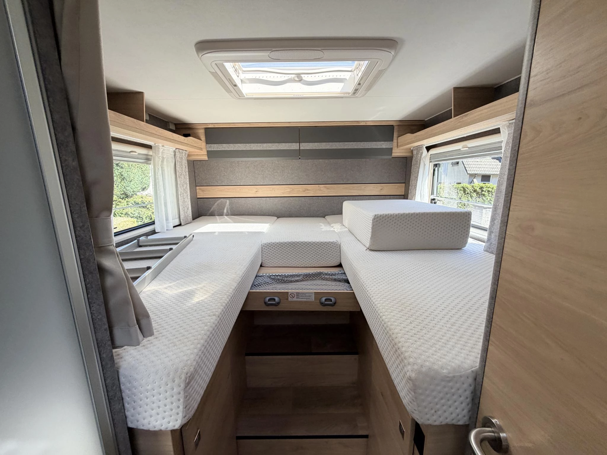 Hoofdafbeelding Dethleffs Just go t7055 ebl Ford 130PK Camper•Automaat•TV