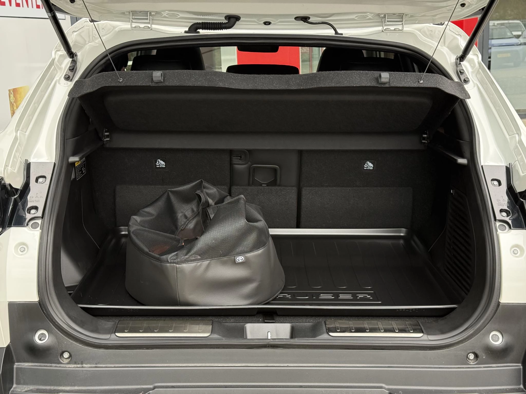Hoofdafbeelding Toyota Urban Cruiser