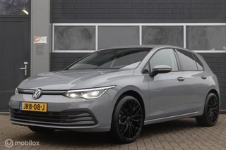 Volkswagen Golf 1.0 TSI Life Business LED, VIRTUAL, CARPLAY, SFEERVERL.