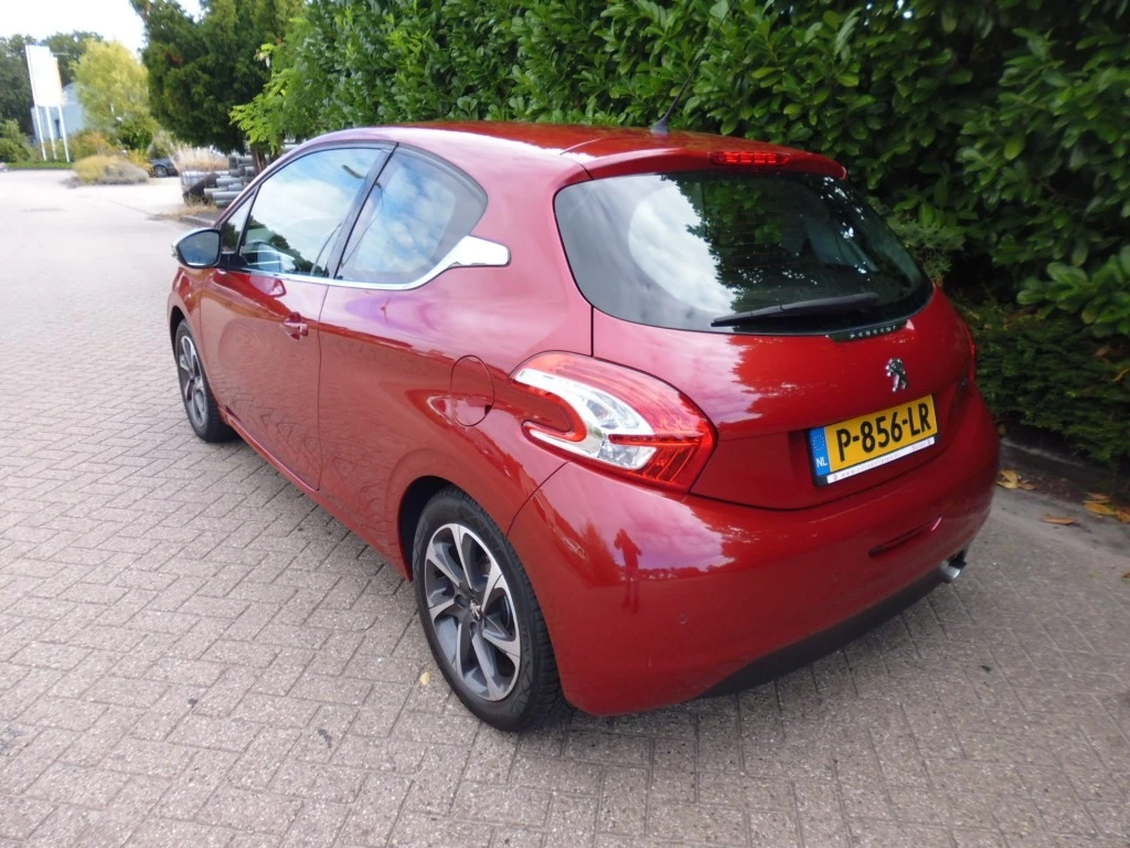 Hoofdafbeelding Peugeot 208