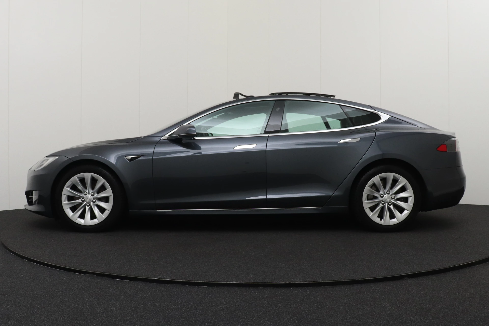 Hoofdafbeelding Tesla Model S