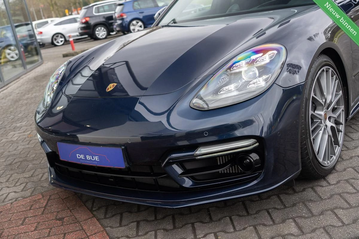 Hoofdafbeelding Porsche Panamera