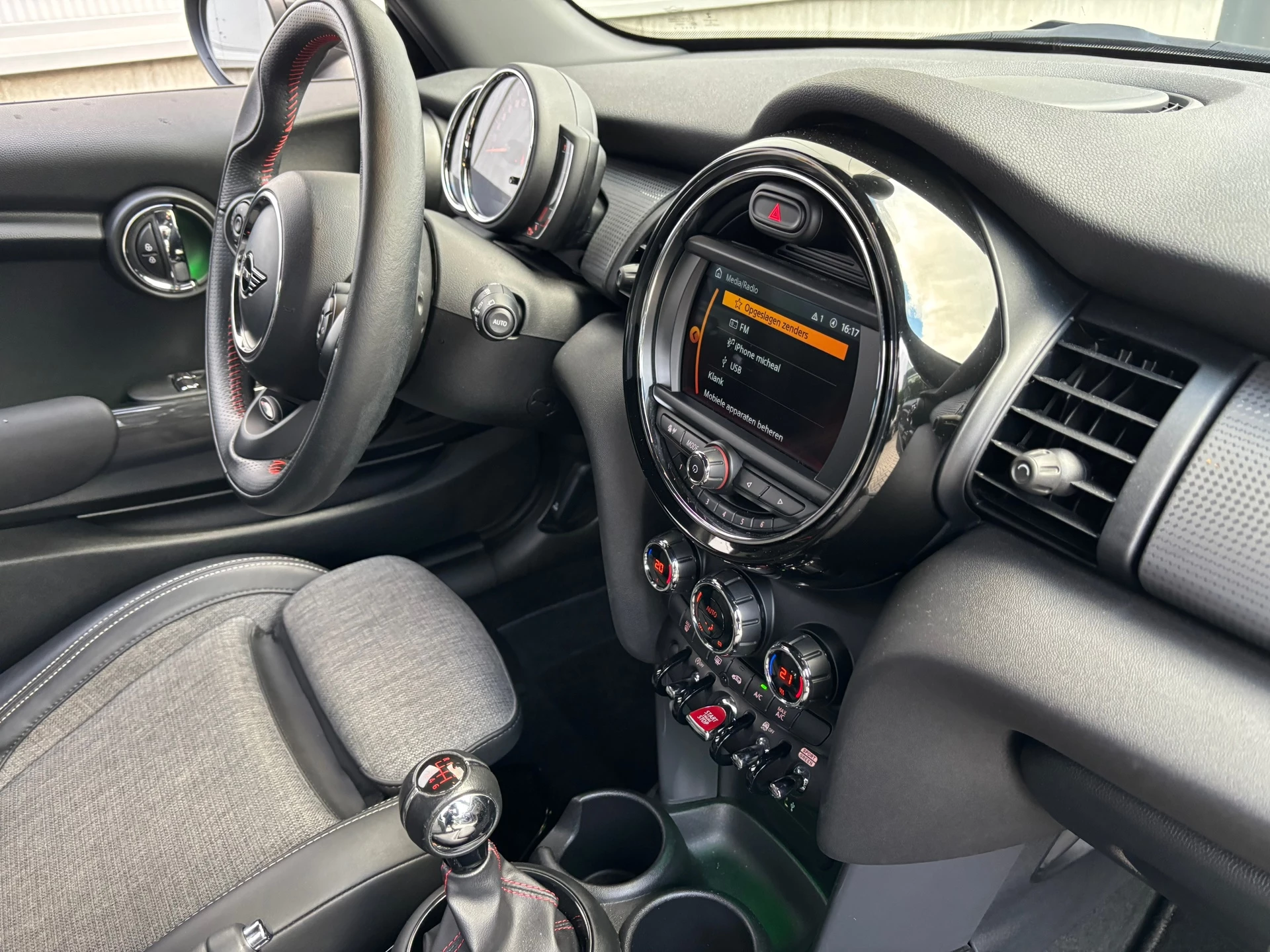 Hoofdafbeelding MINI Cooper