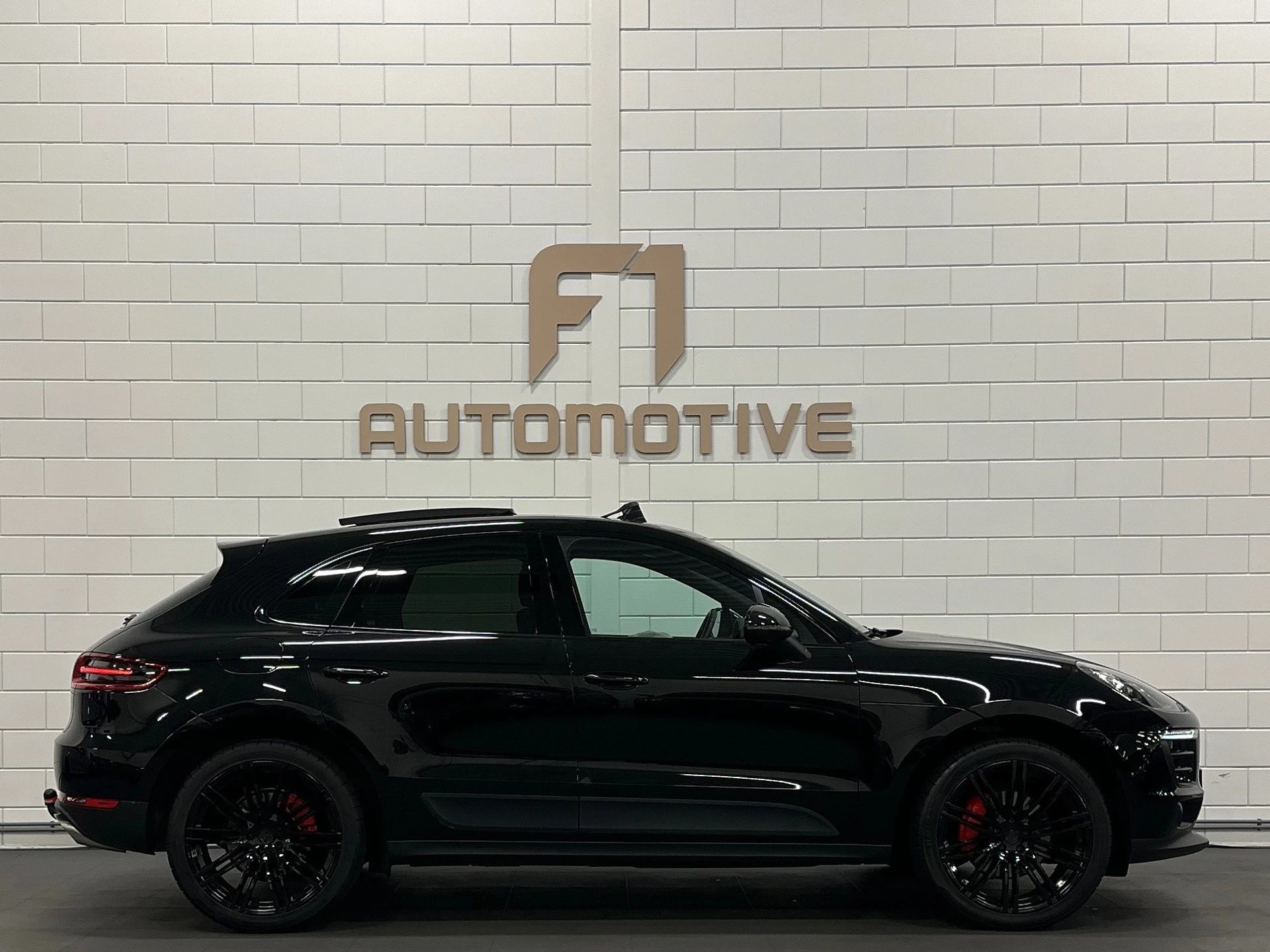 Hoofdafbeelding Porsche Macan