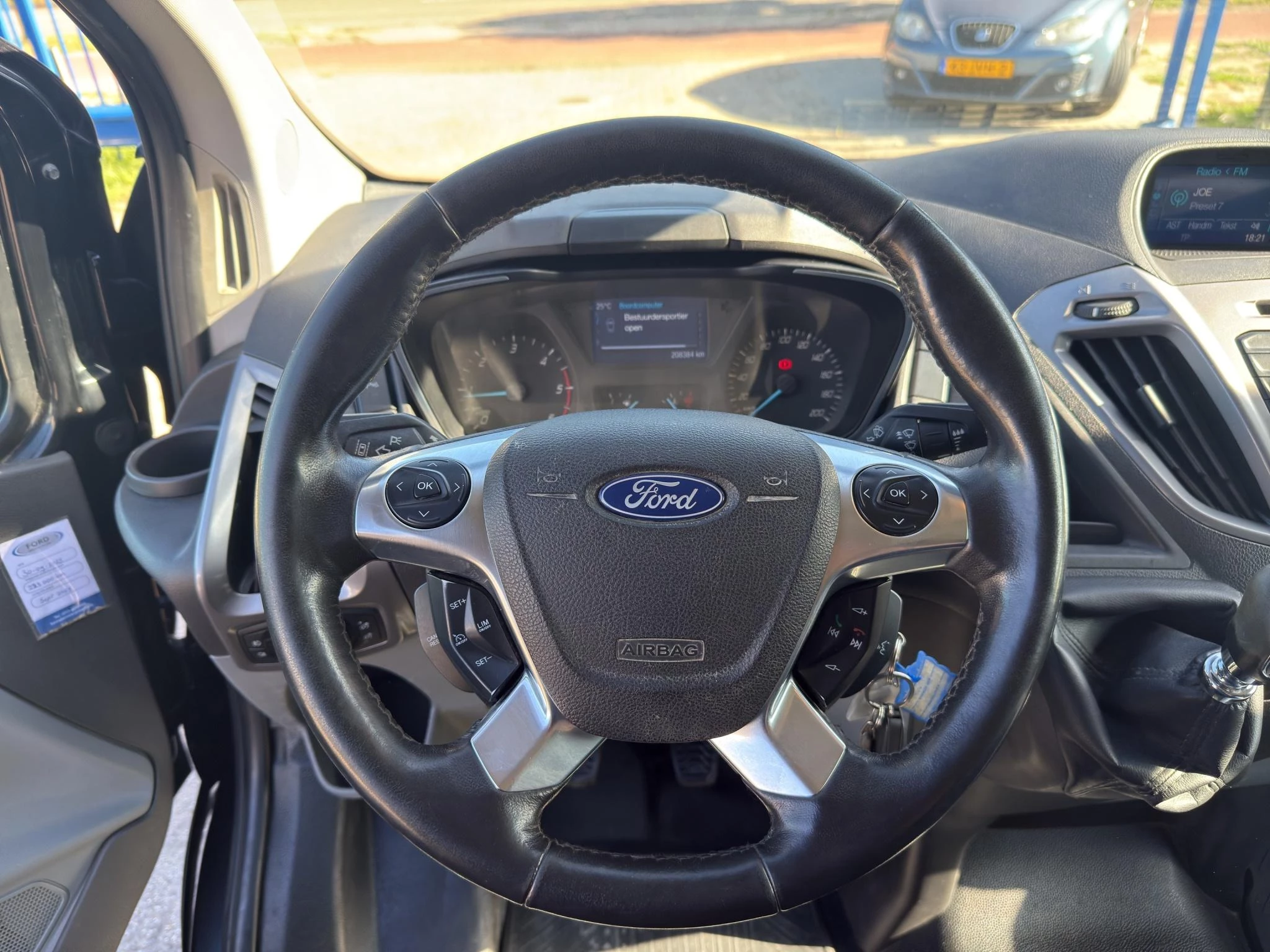 Hoofdafbeelding Ford Transit Custom