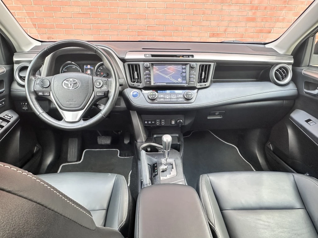 Hoofdafbeelding Toyota RAV4