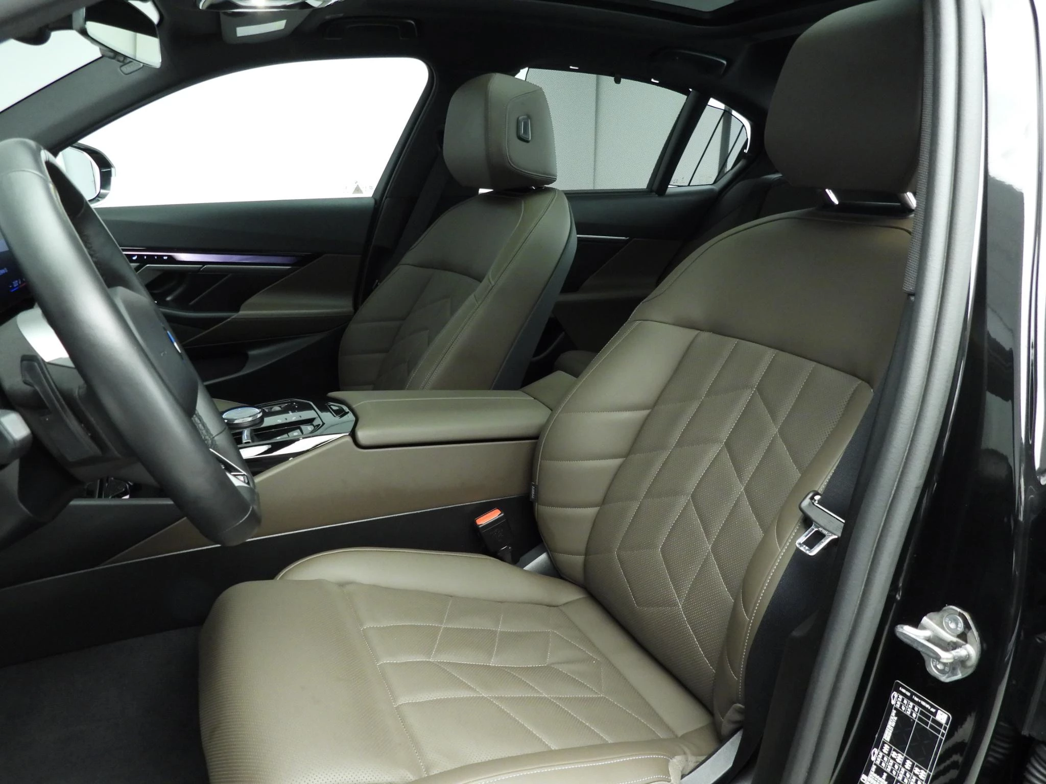 Hoofdafbeelding BMW i5