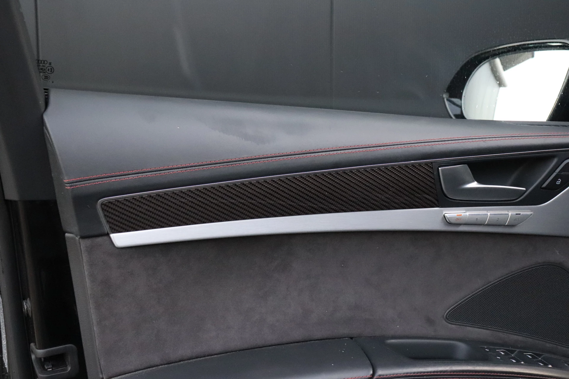 Hoofdafbeelding Audi A8