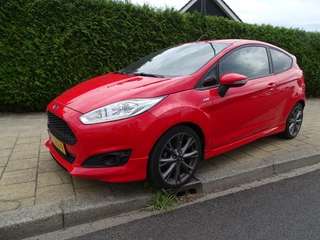 Ford Fiesta 125 Pk ST-LINE-Navi-Usb/Blth-Cruise-Pdc-Lmv-Media