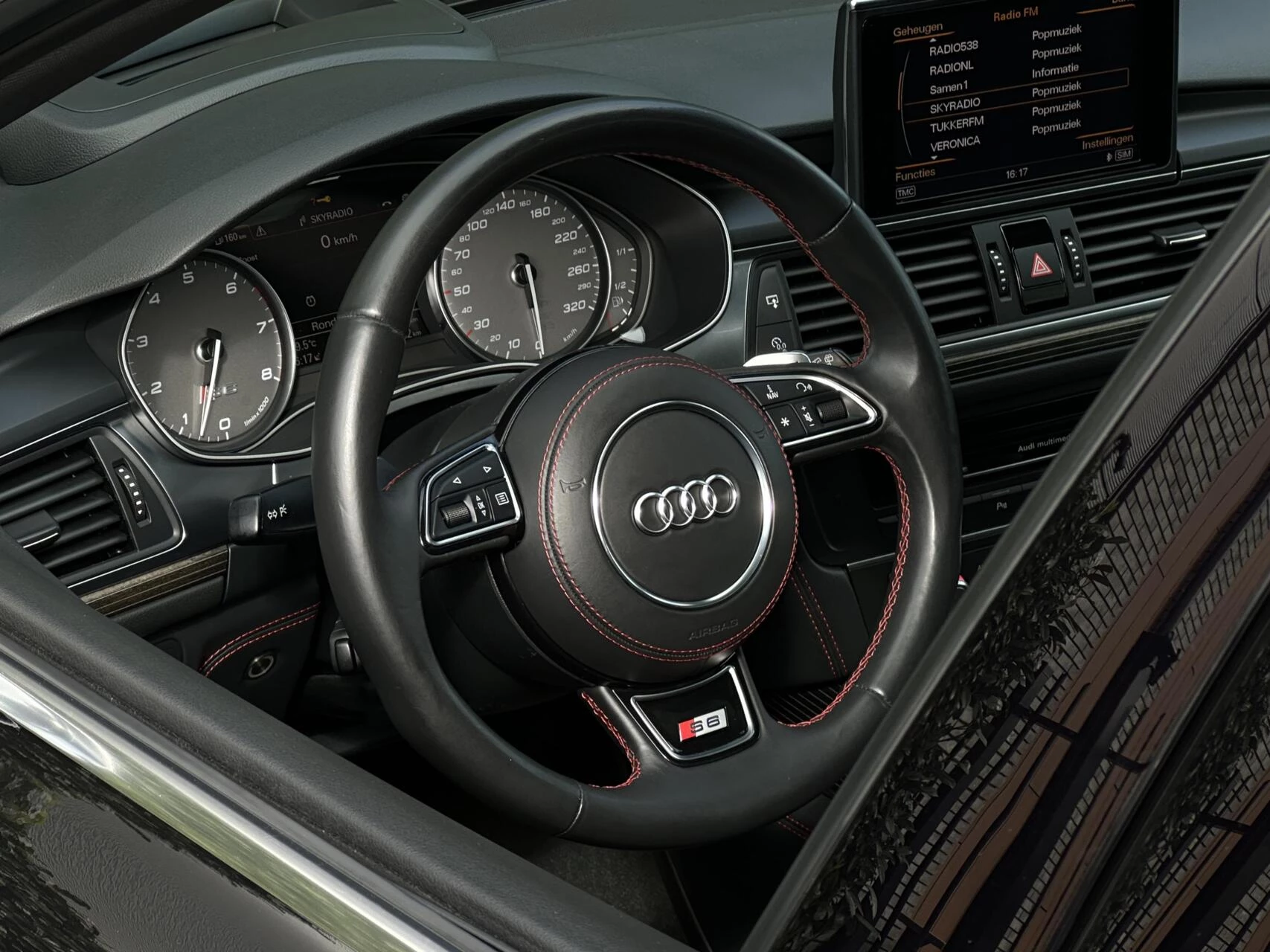 Hoofdafbeelding Audi S6