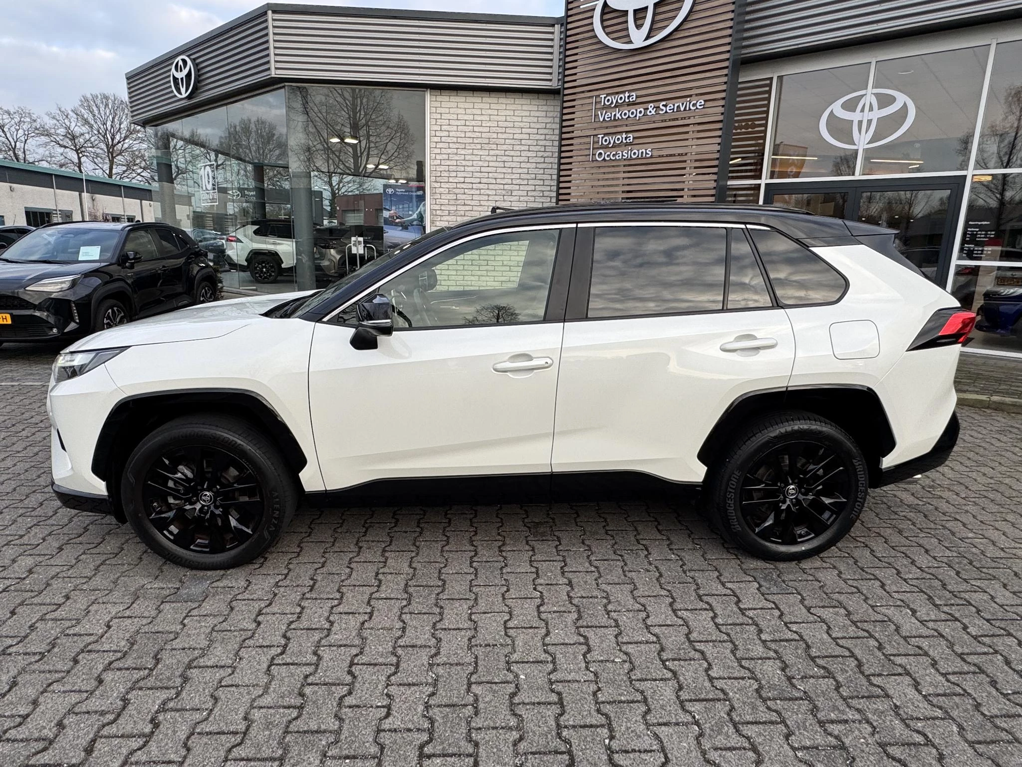 Hoofdafbeelding Toyota RAV4