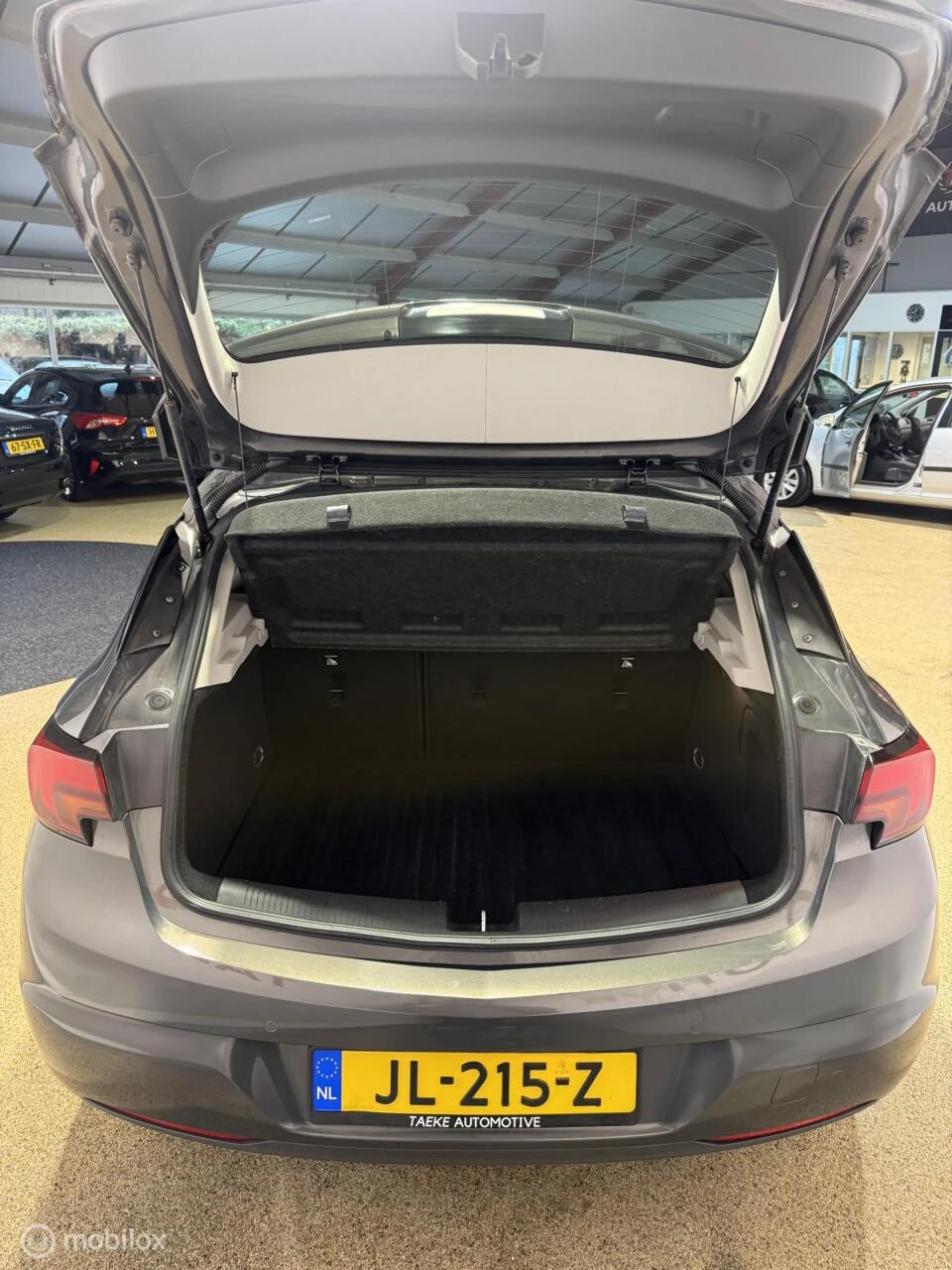 Hoofdafbeelding Opel Astra