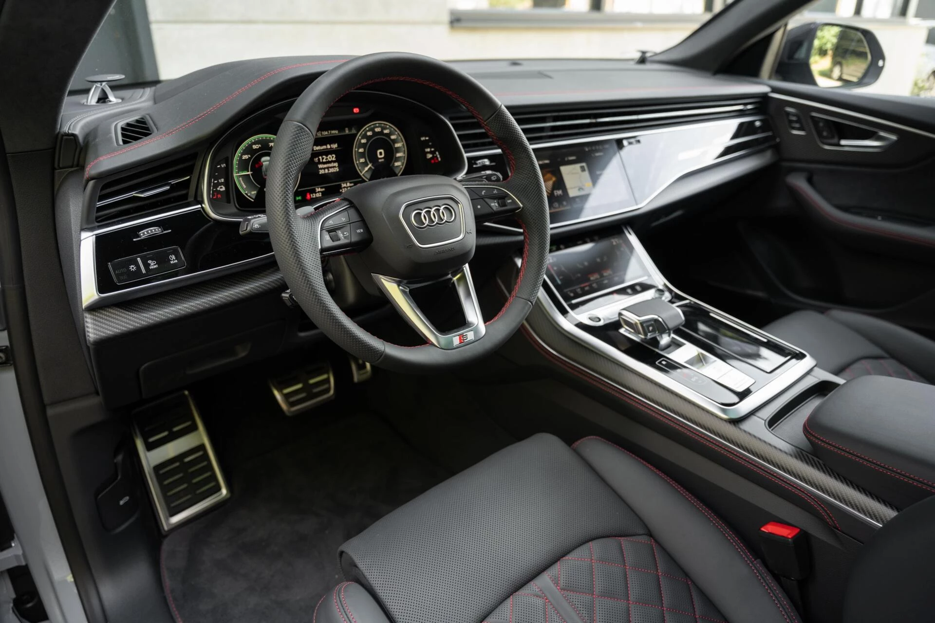 Hoofdafbeelding Audi Q8