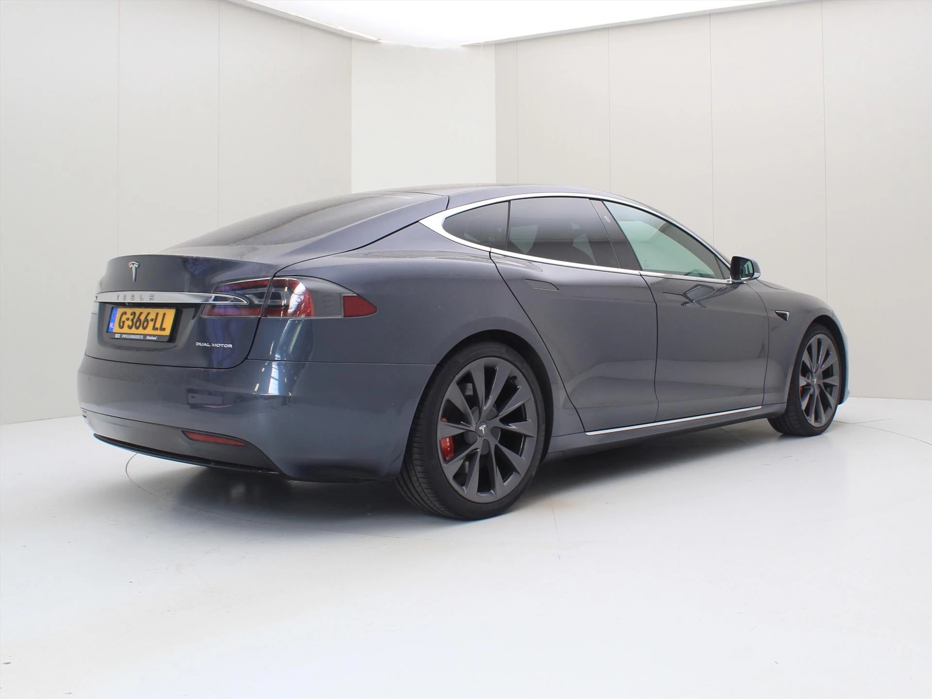 Hoofdafbeelding Tesla Model S