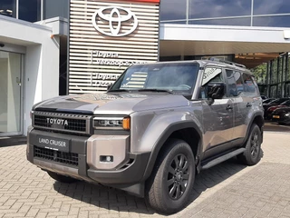 Toyota Land Cruiser 2.8 D-4D NAVIGATOR SRWV 5-DEURS NIEUW MODEL DIRECT LEVERBAAR  STOELVERW AD-CRUISE CLIMA DODEHOEKDETECTIE 18' LM-VELGEN PARK-SENSOREN LEER