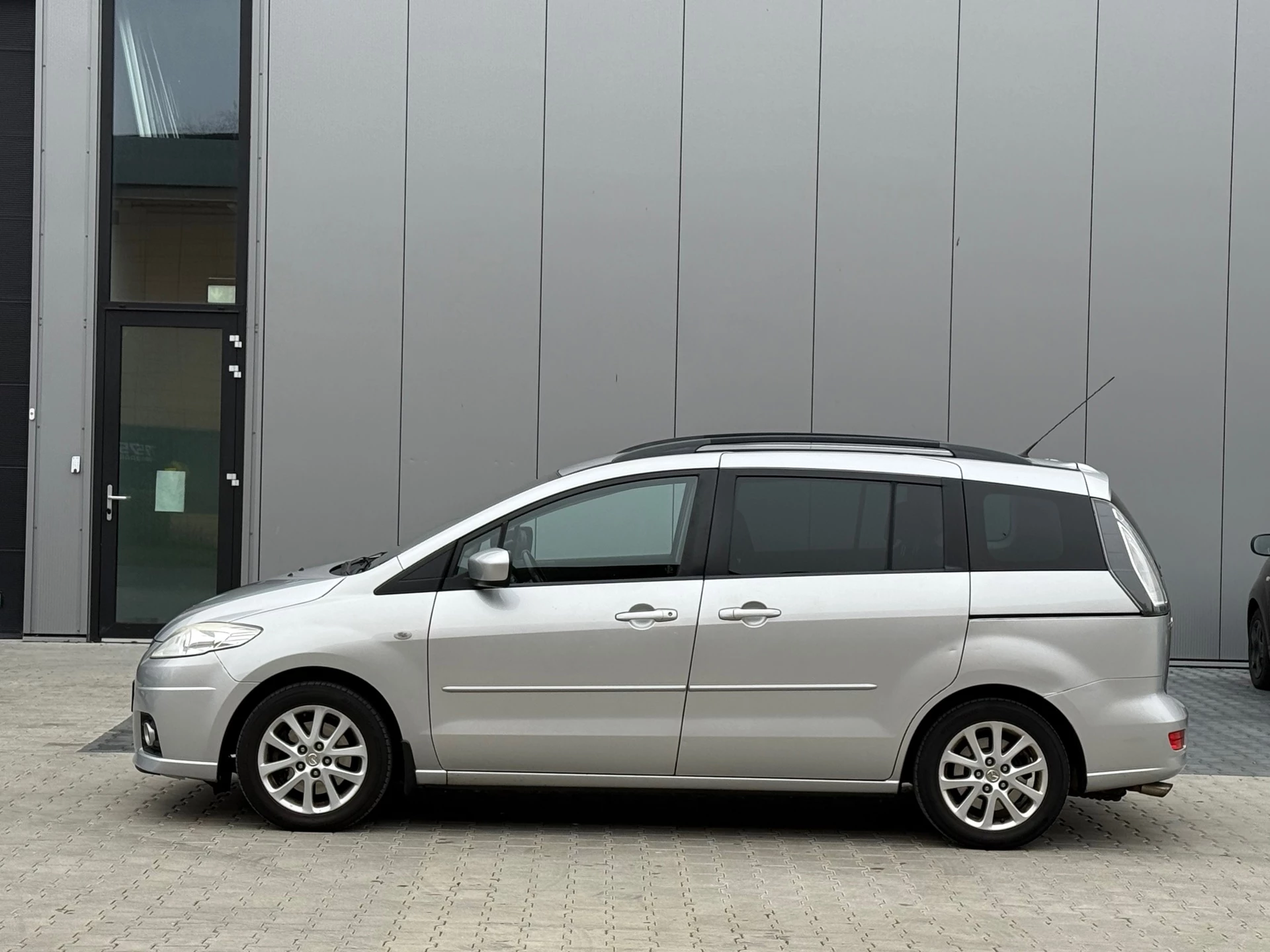 Hoofdafbeelding Mazda 5