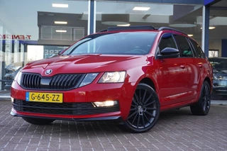 Hoofdafbeelding Škoda Octavia Skoda Octavia Combi 1.5 TSI Greentech Sport Business | Virtuele Cockpit | Panodak | Trekhaak | Vol opties |PDC | Inruil mogelijk