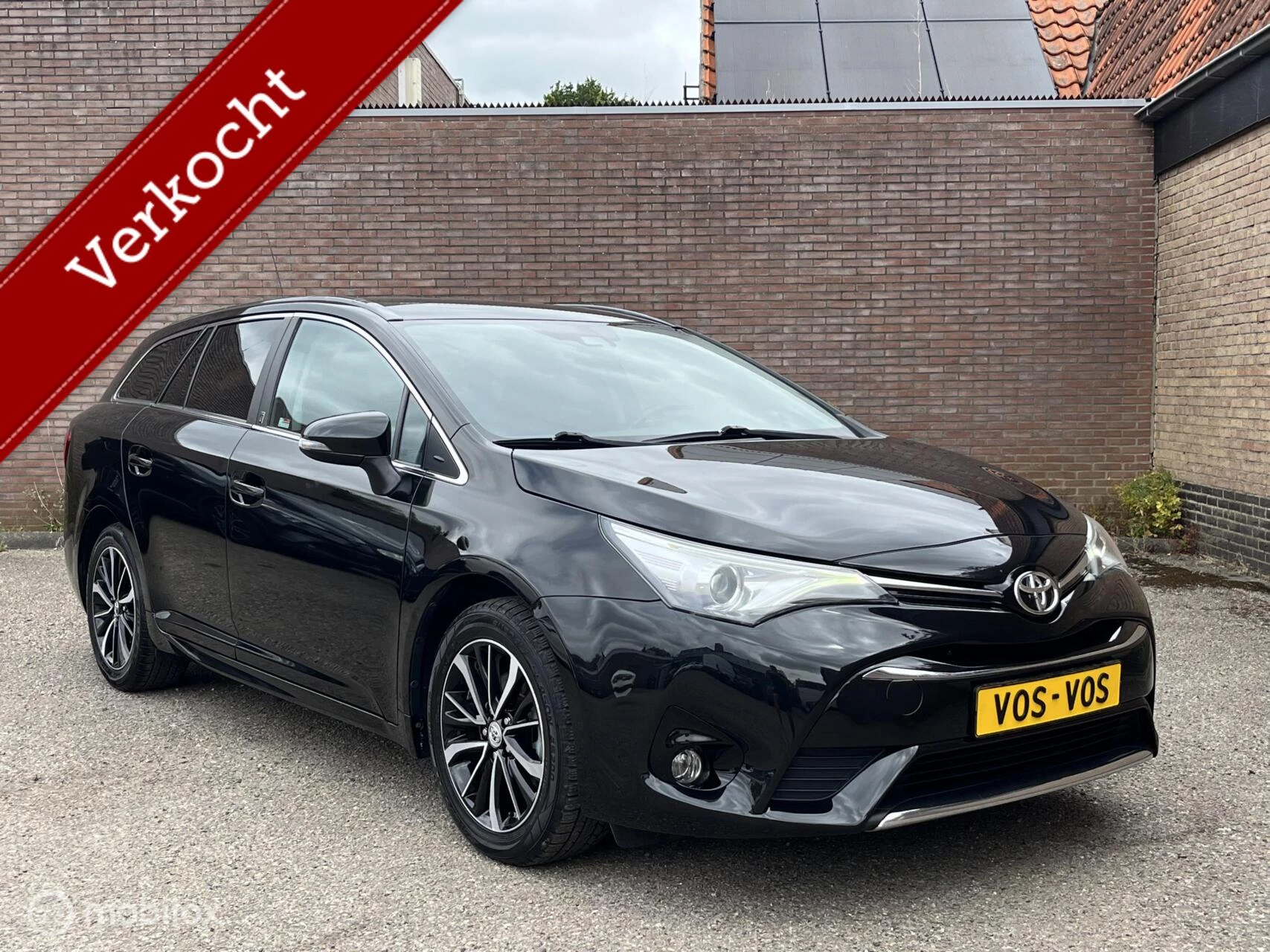 Hoofdafbeelding Toyota Avensis