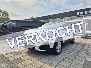 Peugeot 3008 1.2 PureTech Active, Navi, Trekhaak, Carplay